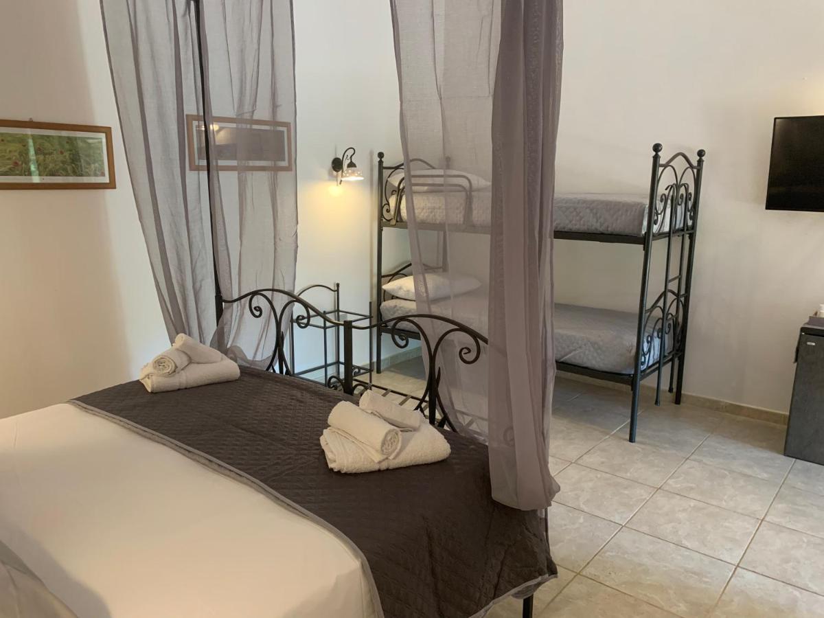 Villa Particular Tottubella Екстериор снимка
